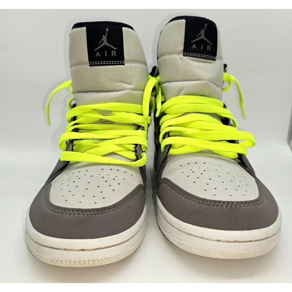 Air Jordan 1 Mid “Gunsmoke Volt” Grey Neon Yellow 554724-072 Men’s US 9